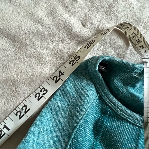 Gymshark Flex Blue Long Sleeve Crop Top - Picture 11 of 12